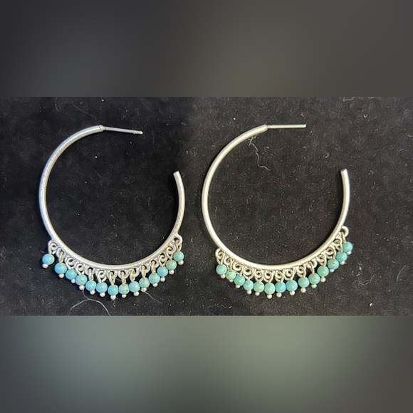 Stella & Dot Wanderlust Fringe Hoop Earrings EUC - Picture 3 of 3